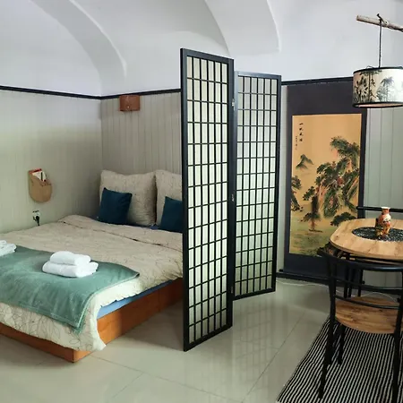 Fuji With Terrace In Centre Bratislava